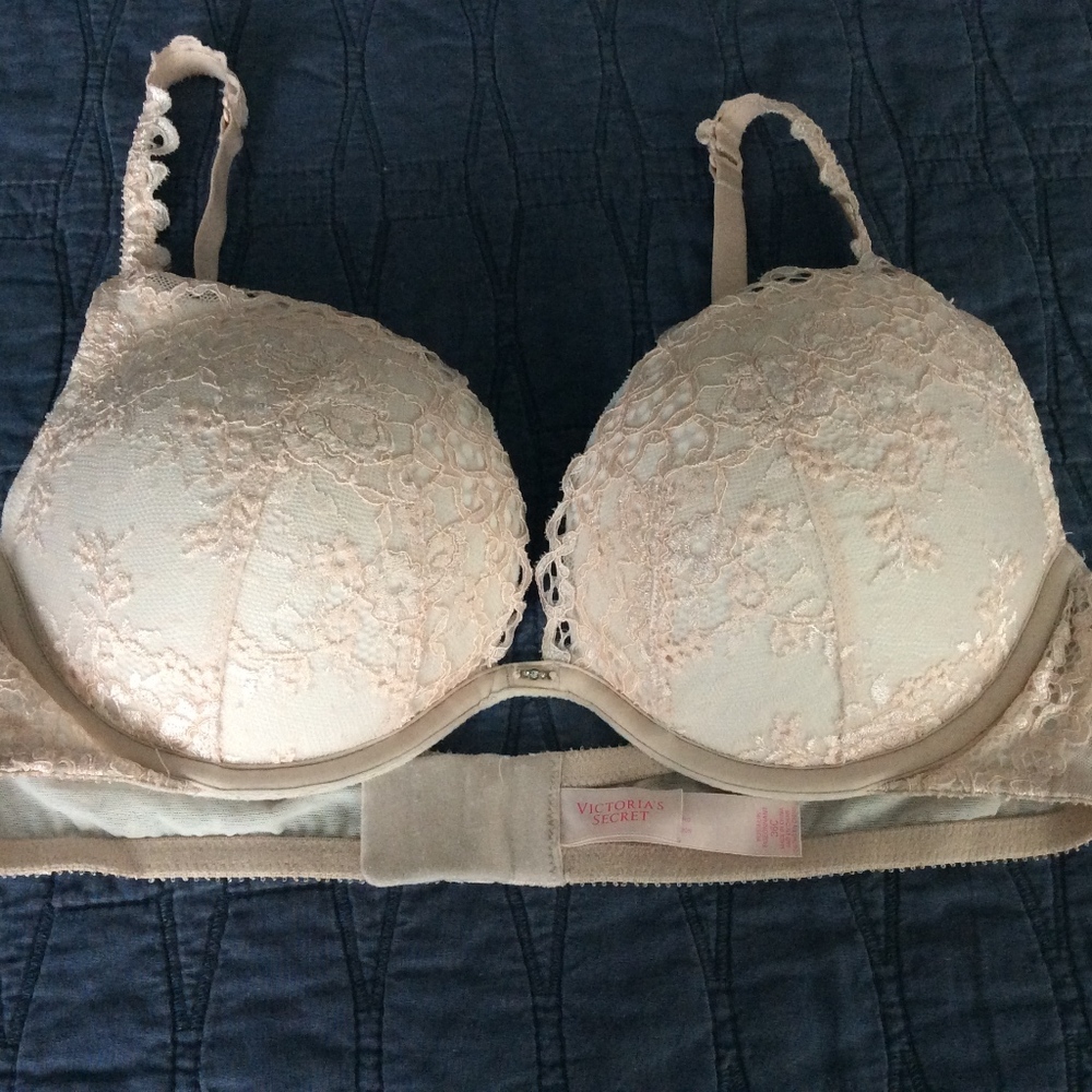 Victoria's Secret Bra 36C